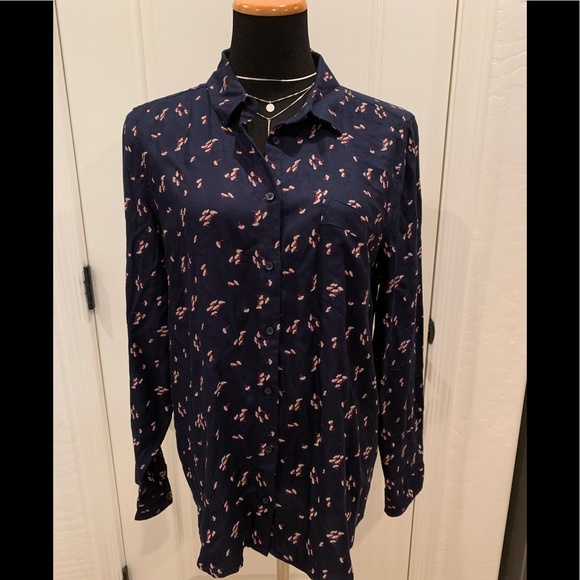 Blue print button blouse Size: Large - Picture 1 of 5